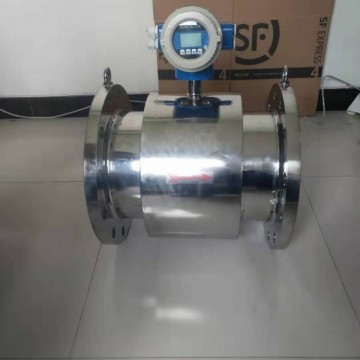DN250全不銹鋼電磁流量計四氟襯里，