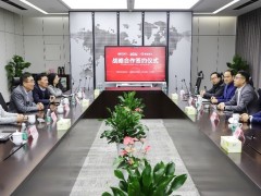 埃斯頓與蜂巢能源、章魚博士達成戰略合作，聚力前行，攜手共贏！
